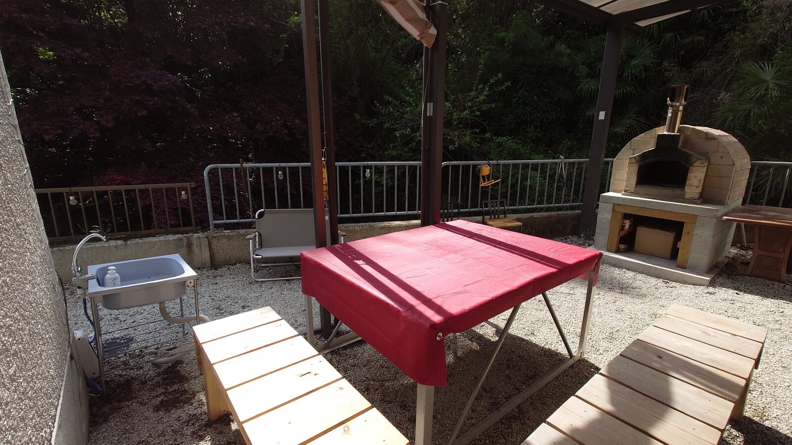 Pizza oven at Guest House Kurotaki private villa in Nara