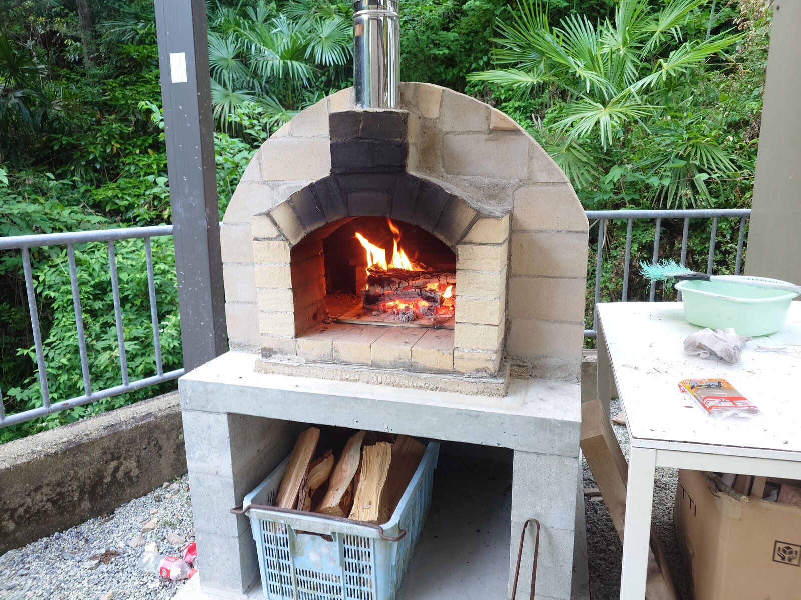 Pizza oven at Kurotaki guesthouse